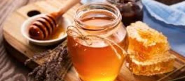 ال كيف تدير نزيف الانف :علاج نزيف الانف الخلفي بالعسل والمضمضة عسل لعلاج نزيف الانف