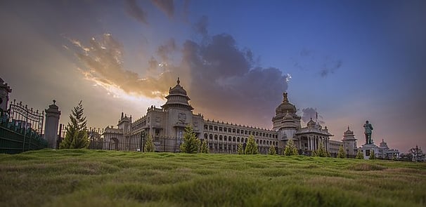 Vidhan Soudha view - Hyderabad to Bangalore tour package