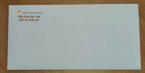 Enveloppe avec un adresse personnalisé