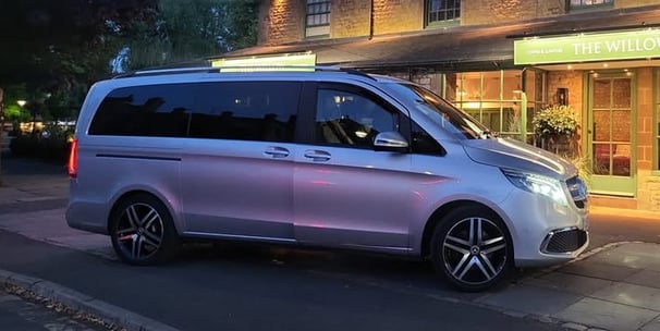 24/7 birmingham minibus taxi