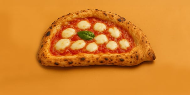 Pizza Mezzaluna