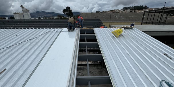Mantenimiento de cubiertas industriales