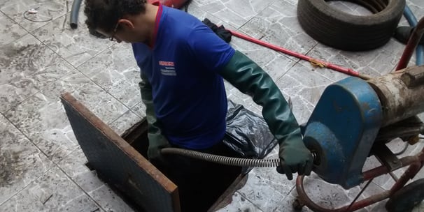 desentupimento com maquinário