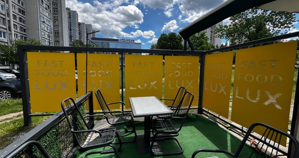 Renovation of the Fast Food LUX terrace