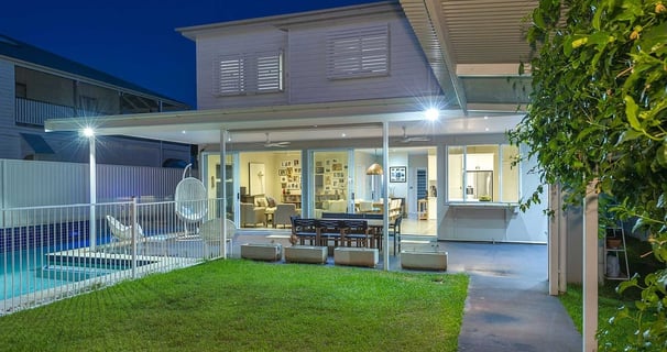 Custom outdoor deck and pergola design for Delhi homes