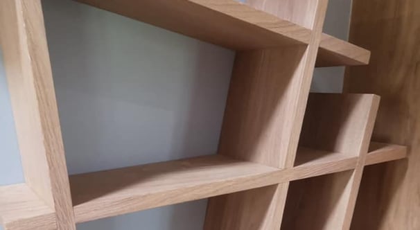 Agencement personnalisé réalisé par AV Menuiserie