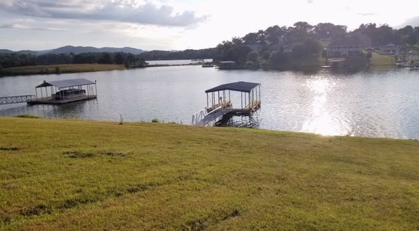 Boat house dock Cleaning in Morristown, Tn 37813 37814 near me by Bobs Pressure Washing LLC in Bulls Gap, Tn 37711 31