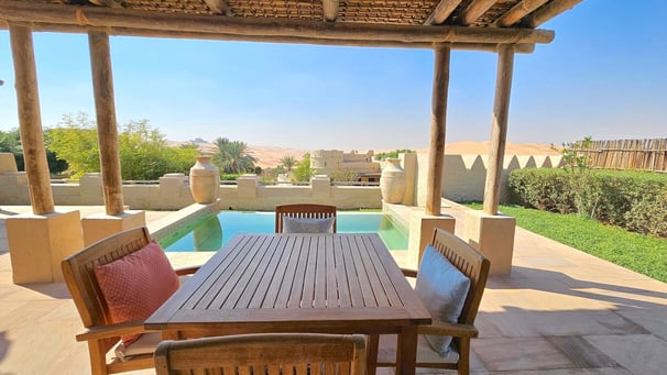 anantara-qasr-al-sarab-villa-outdoor-terrace