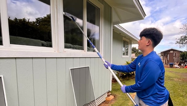 Trusted window cleaning service on Oahu