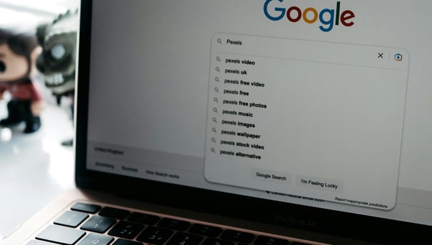 Google search engine open on a laptop, representing online visibility and search engine optimization