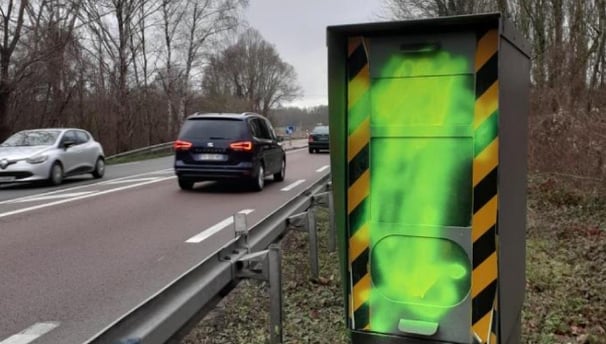 Nettoyage de radars automatiques Denain, entreprise lavage radar Nord pas de Calais