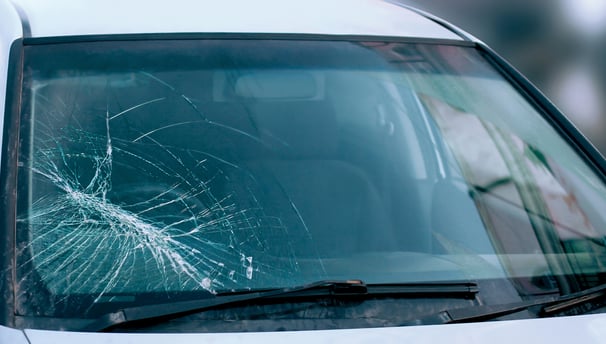 Auto glass replacement near me