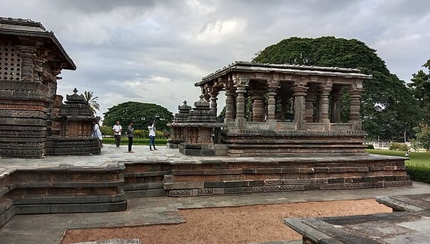UNESCO Belur temple - Hyderabad to Bangalore tour package