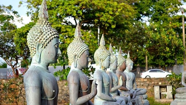 Gangaramaya temple - Sri Lanka East coast tour package