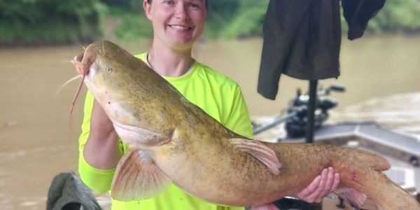 trophy flathead fishing guide