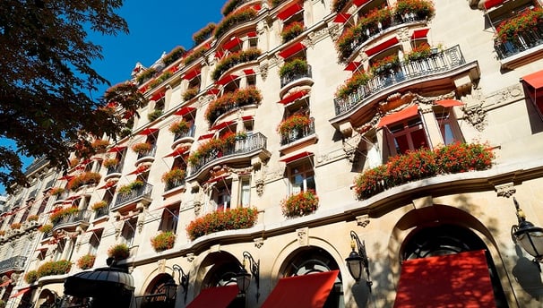 Hôtel Plaza Athénée exterior