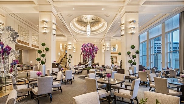 The Peninsula Chicago lobby