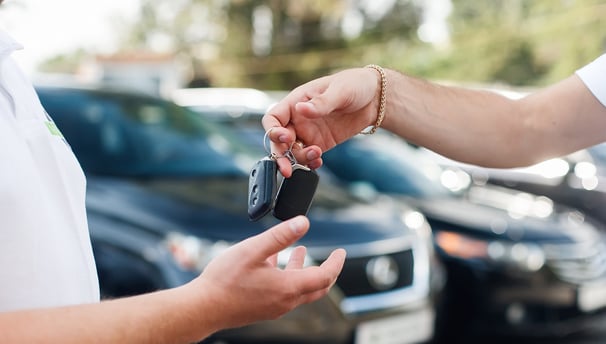 Sewa Mobil Surabaya Lepas Kunci Juara Rent Car