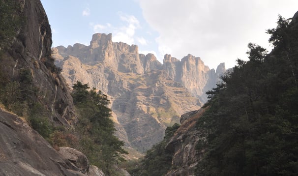 Tugela gorge walk and Policemans Helmet, Thendele Upper Camp, Drakensberg Amphitheatre, South Africa