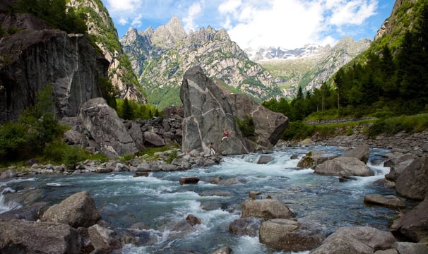 Sport climbing in Valmasino