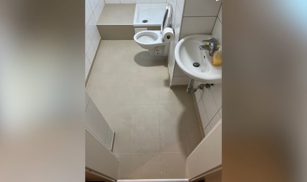 Complete bathroom renovation – from old building to modern bathroom comfort