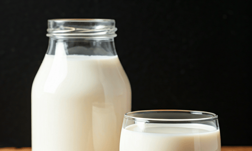 Fruit fat based milk analogue with superior sensory properties