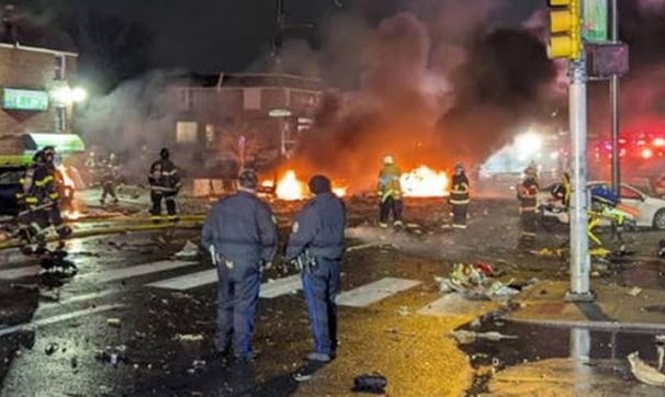 Moradores da Filadélfia se Assustam com Queda de Avião: Incêndio Aterrorizante e Histórias Comoventes