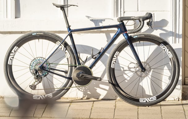 OPEN CYCLE UPPER X ENVE GRAVEL BIKE