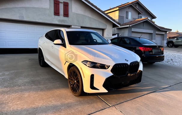 2025 BMW X6 M-Sport white
