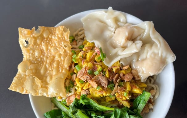 Mie Pangsit KARE