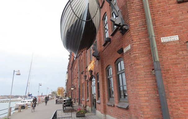 Coole Bar in Helsinki