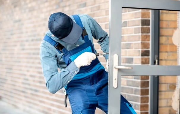 Servis a pozáručný servis okien a dverí