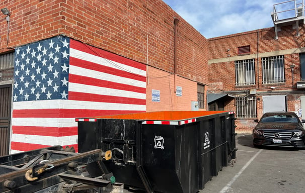 15 Cubic Yard Dumpster in Los Angeles, CA