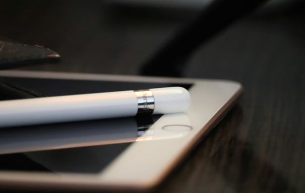 modern image of an ipad and pen