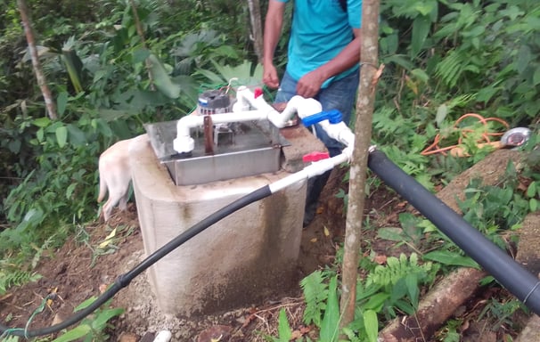 pelton, proyectos permacultura, electricidad limpia y sostenible,  autosuficiencia energética