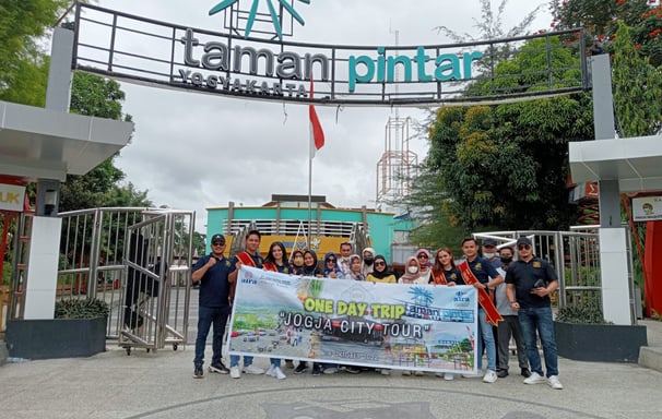 liburan ke taman pintar