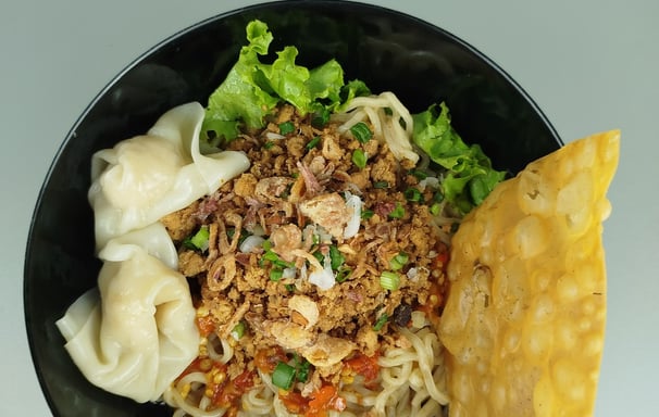 Mie Pangsit NYOSS