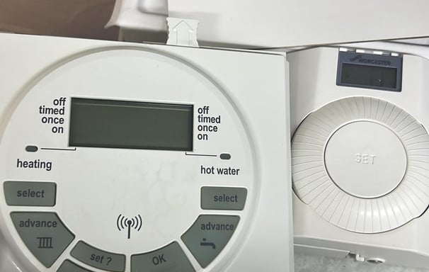 Combi boiler install with Hive smart thermostat – Ingoldmells