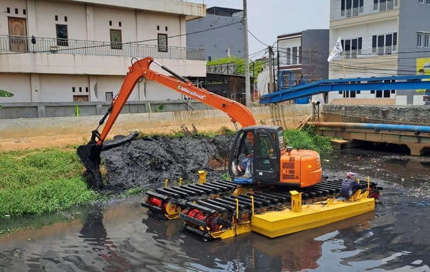Mini Amphibious 5Ton AX110