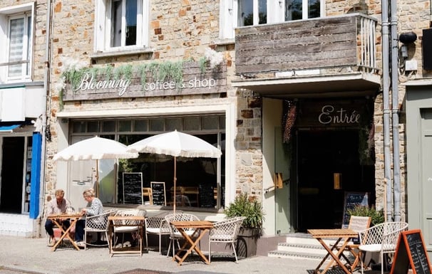 Blooming coffee shop Portbail