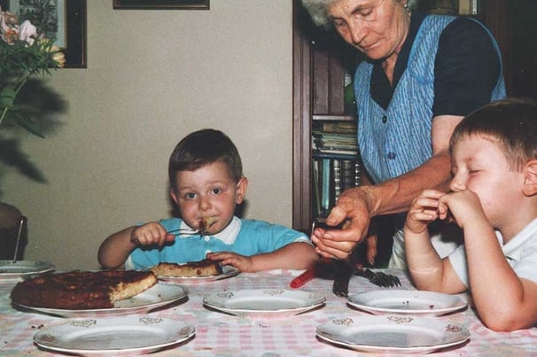 nonna Pina first vegan cake