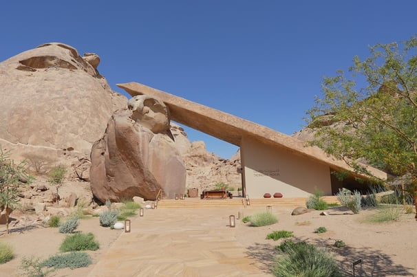 desert-rock-resort-arrival