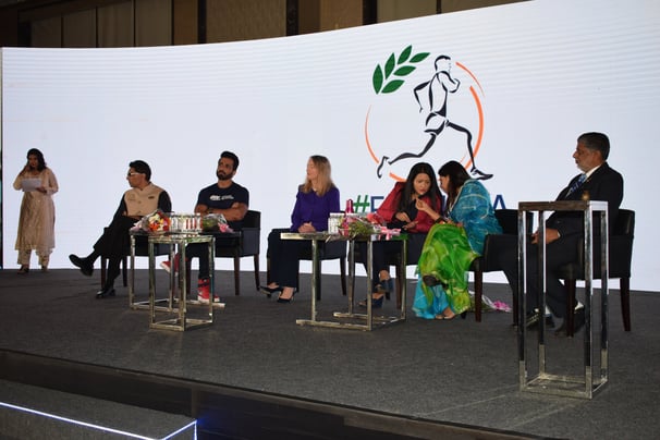 Sonu Sood with Maharashtra chief minister WIfe Amruta and other dignitaries for FitIndia Movement  