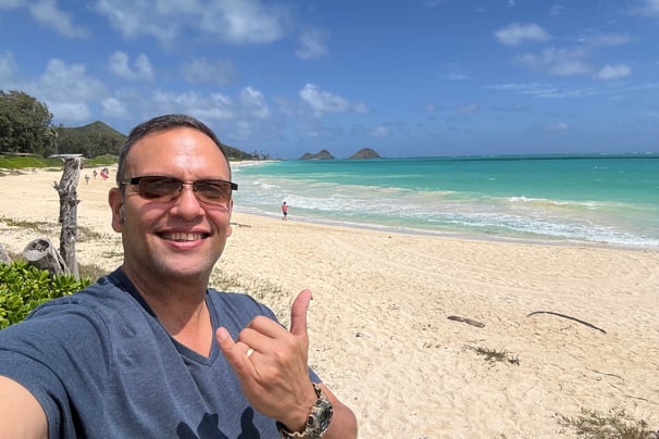 Ricardo enjoys time off from running his online business
