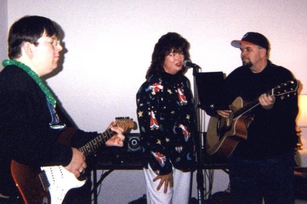 The Pirate's cousins, Tony, Tina and The Pirate doing a trio