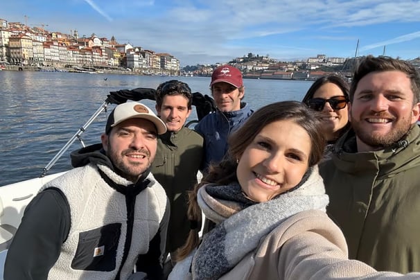 Captain Francisco, owner of Ricky’s Douro, posing for a group photo with happy guests