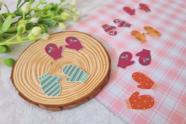 DIY Christmas Card Idea - Reuse and Make Handmade Christmas Cards