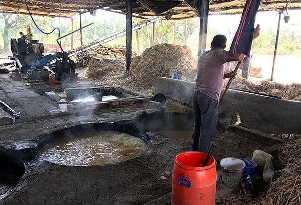 Jaggery making with Sugar cane juice - Hyderabad to Bangalore tour package