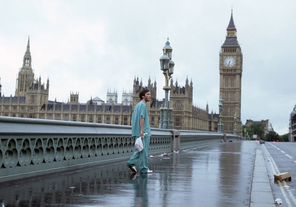 Cillian Murphy as Jim in a deserted London in 28 Days Later.