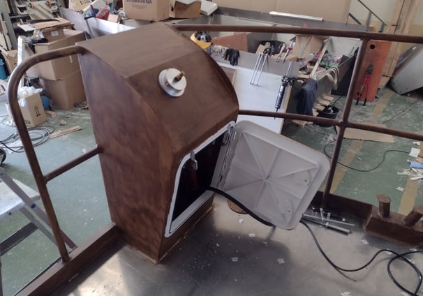 mini consola mando del catamarán casa